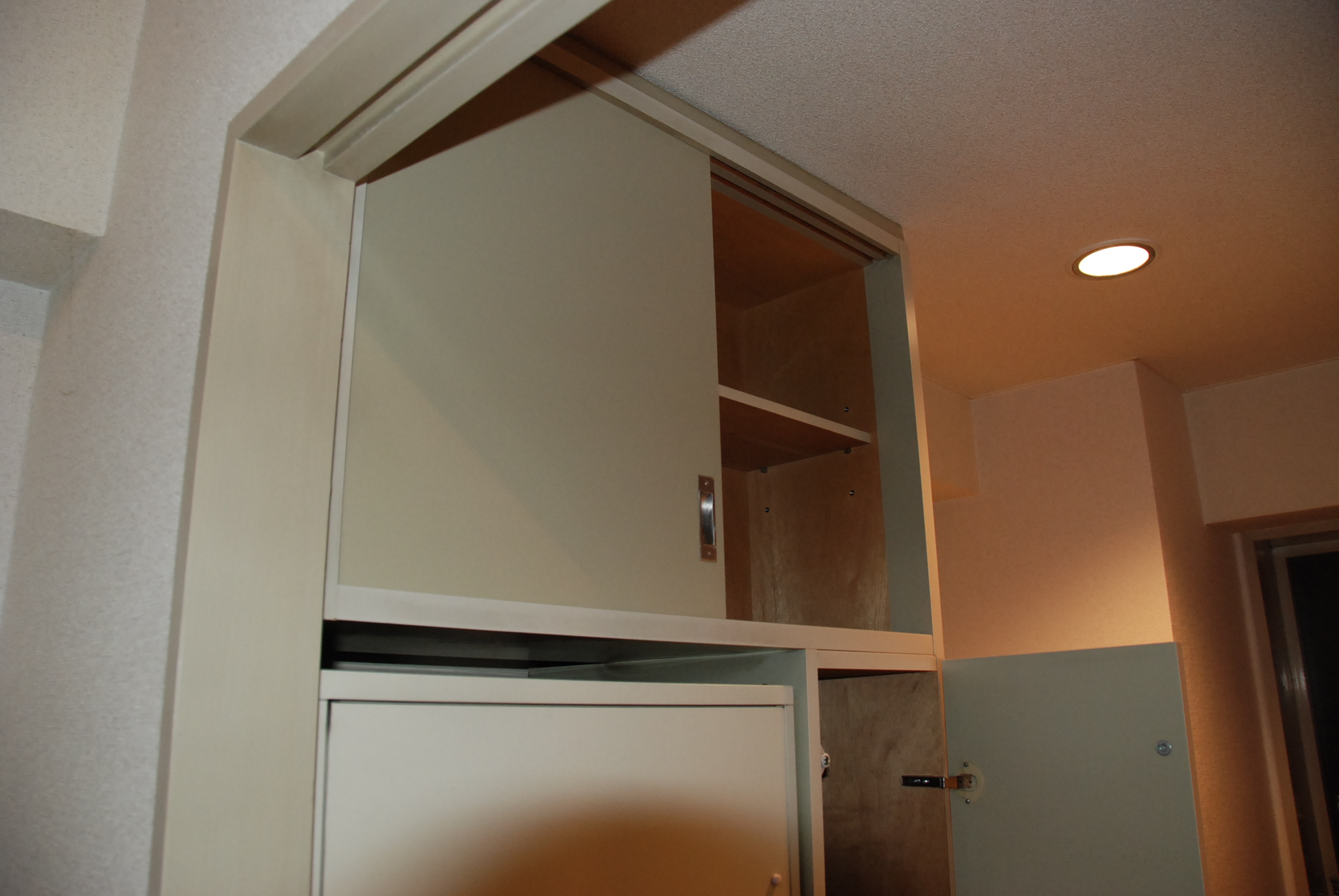 Living and room. Kitchen storage