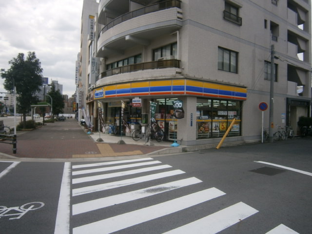 Convenience store. MINISTOP Akatsuka store up (convenience store) 366m