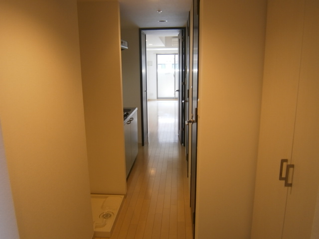 Other room space. It is a photograph that was seen from the entrance