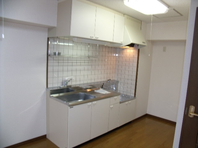 Kitchen. Gas stove installation Allowed