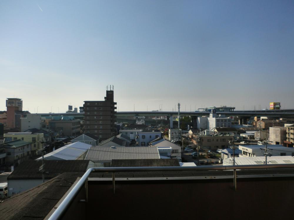 View photos from the dwelling unit. For the seventh floor, Good view