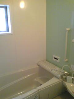 Same specifications photo (bathroom)