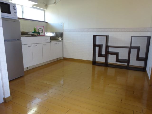 Living and room. It's one room is want Japanese-style room