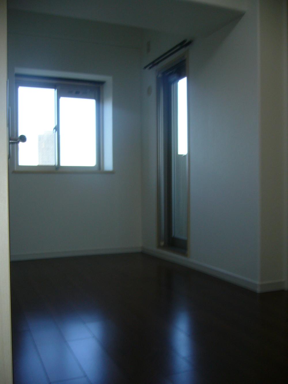 Non-living room. Madoyu to Western-style