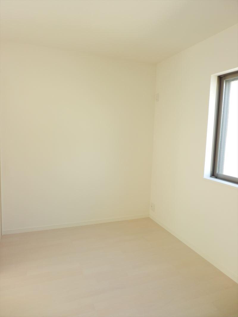 Non-living room
