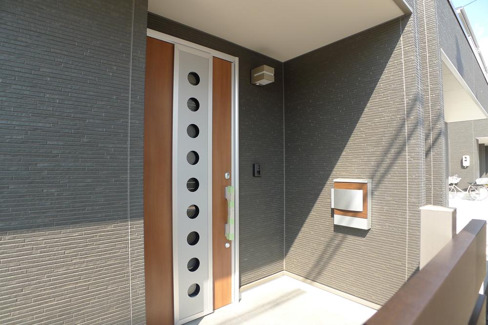 Entrance. Building A
