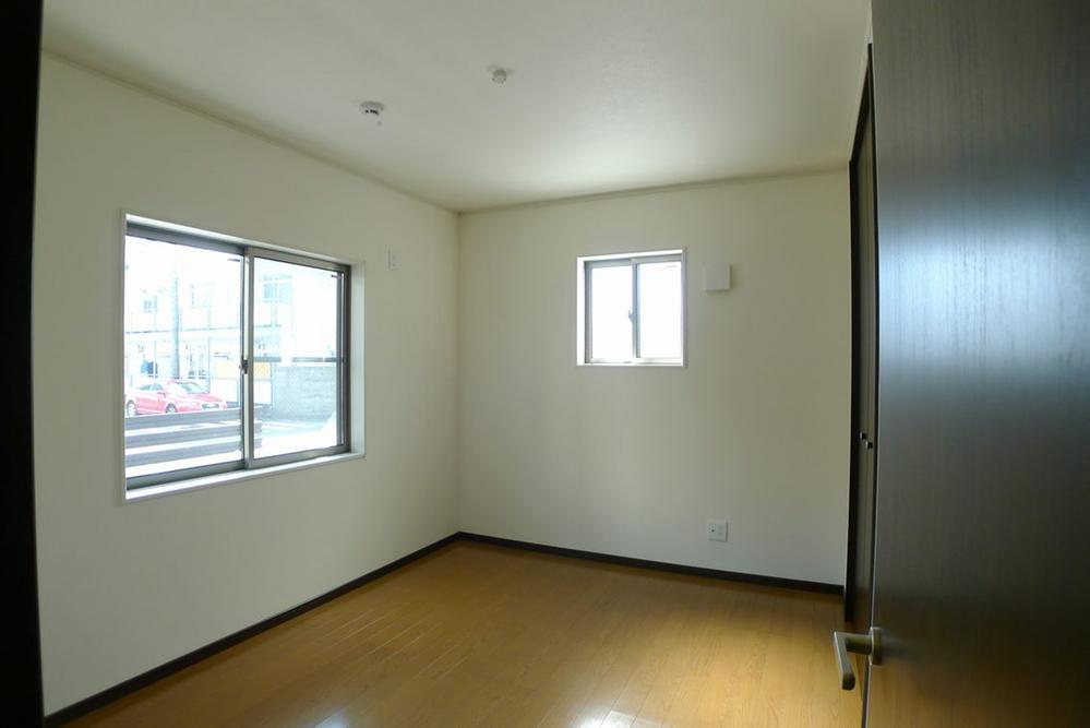 Non-living room. Building A, first floor Western-style room with closet