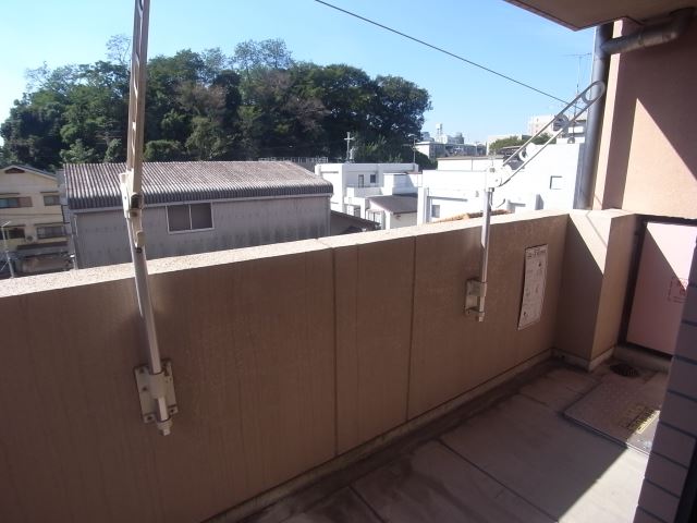 Balcony. Independent wash basin popular number 1