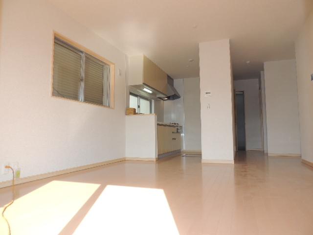 Living. 1 Building