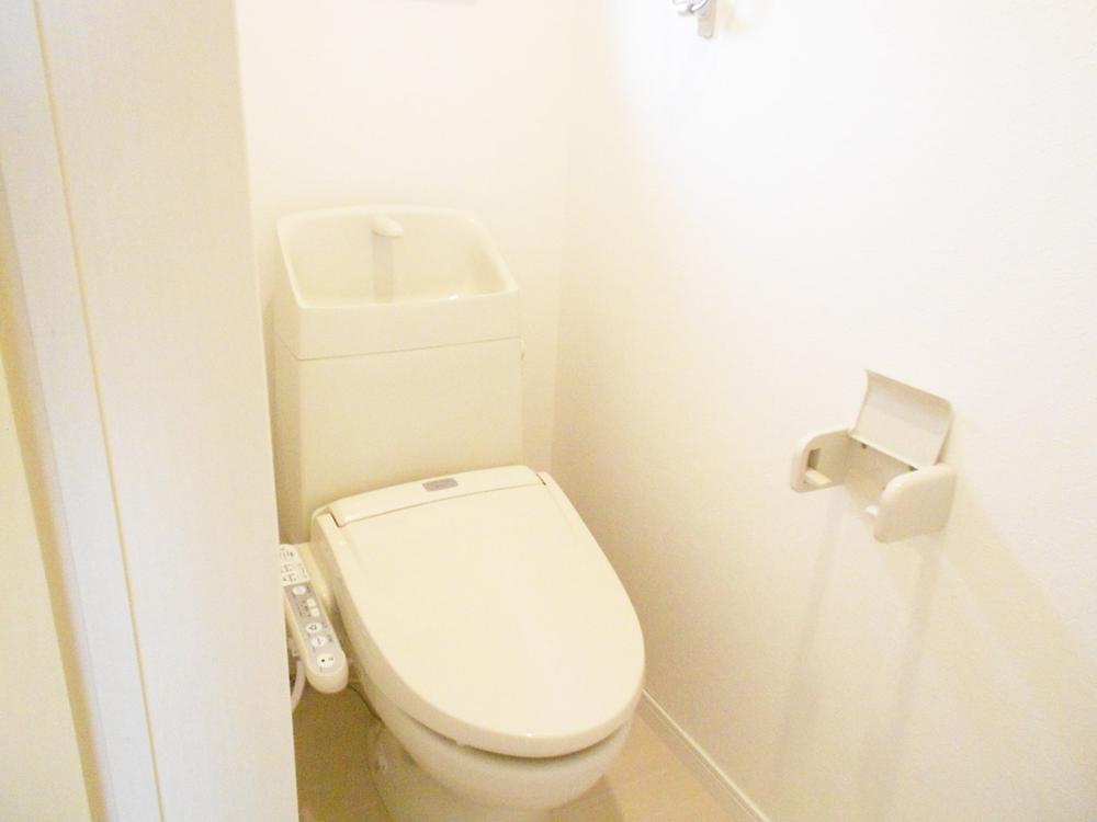 Toilet. toilet  Washlet toilet (1F ・ 2F)