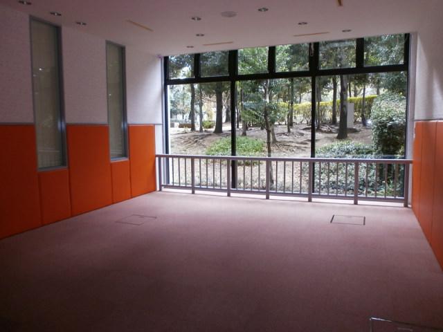 Other common areas. Adjacent to the lobby is the "Children's Room".