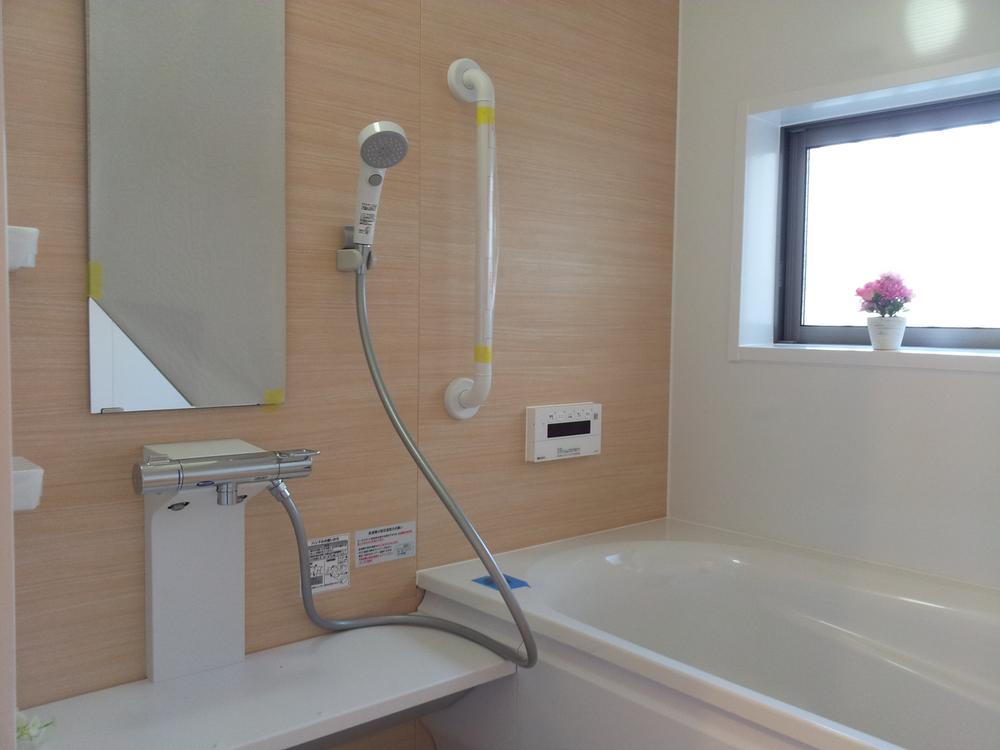Bathroom. 1 Building bathroom