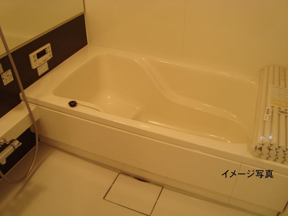 Same specifications photo (bathroom)