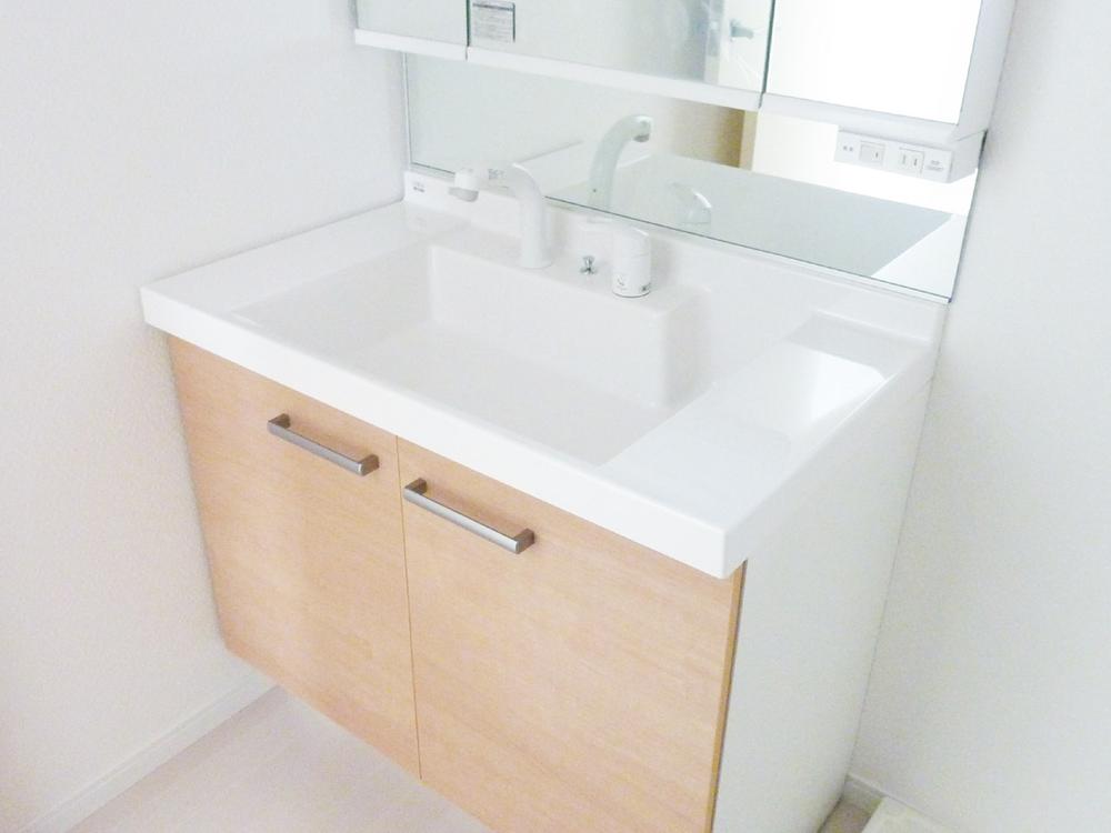 Wash basin, toilet. Bathroom vanity 