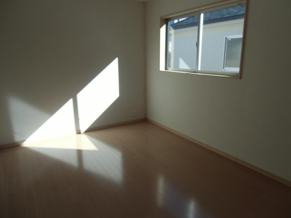 Non-living room. Building 2 2013.10.21 shooting