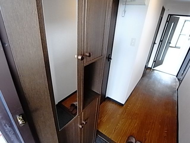 Entrance. Cupboard