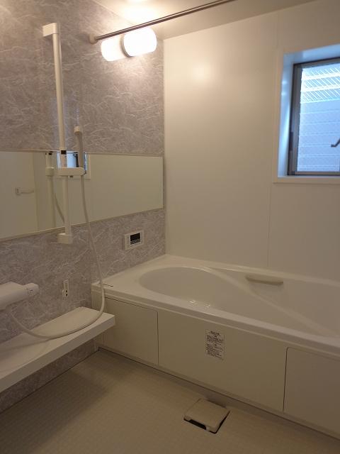 Other.  ※ Our construction cases Spacious bathroom