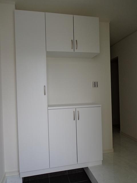 Other.  ※ Our construction cases Large cupboard