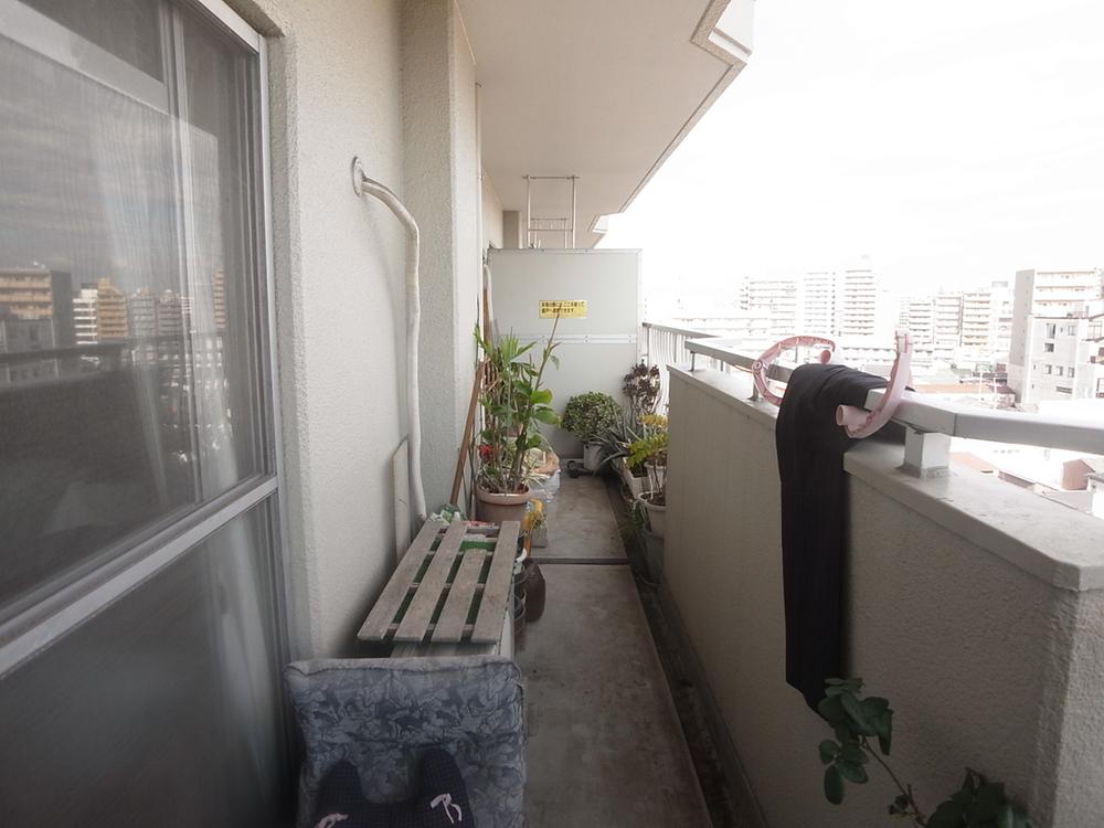 Balcony. Local (11 May 2013) Shooting