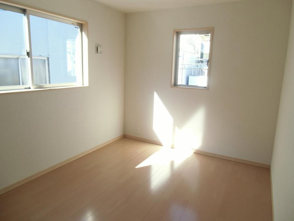 Non-living room. 4 Building 2013.10.21 shooting