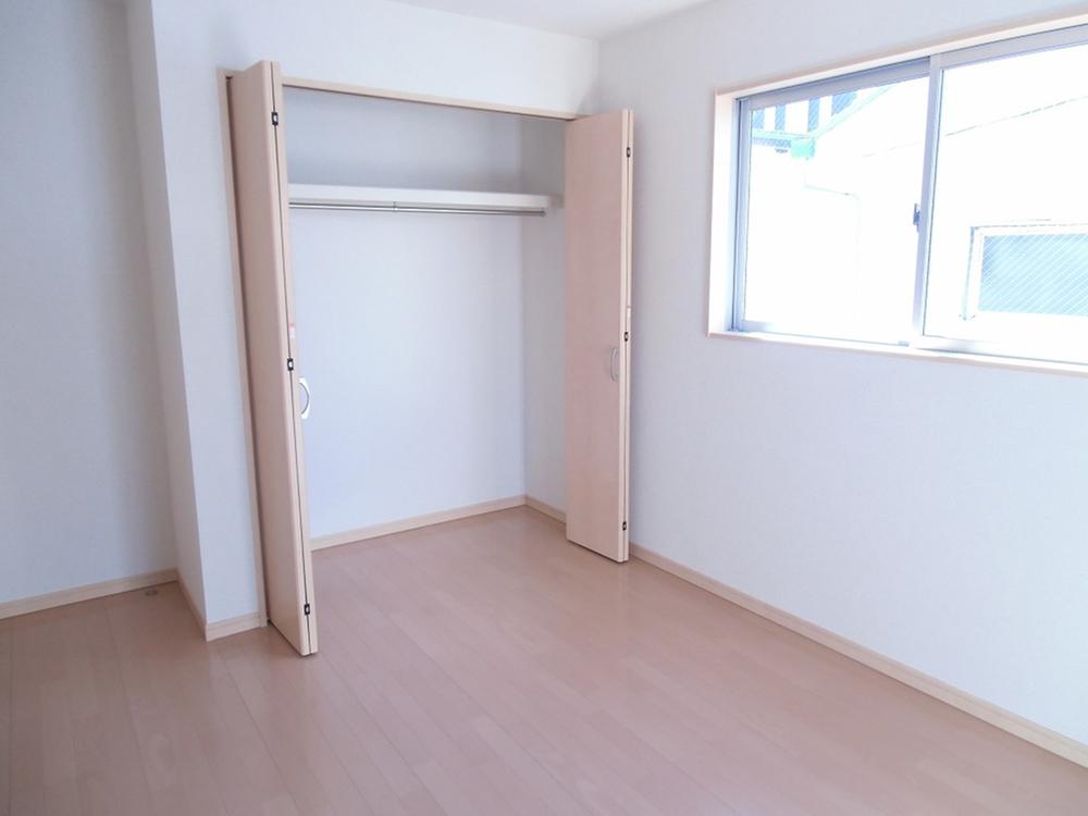 Non-living room. 4 Building 2013.10.21 shooting