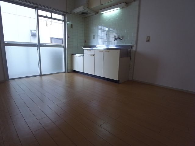 Kitchen. I want to cook so as a kitchen