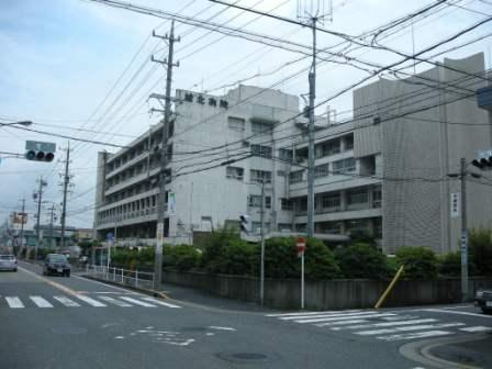 Hospital. 1688m to Nagoya Municipal western Medical Center Johoku Hospital (Hospital)