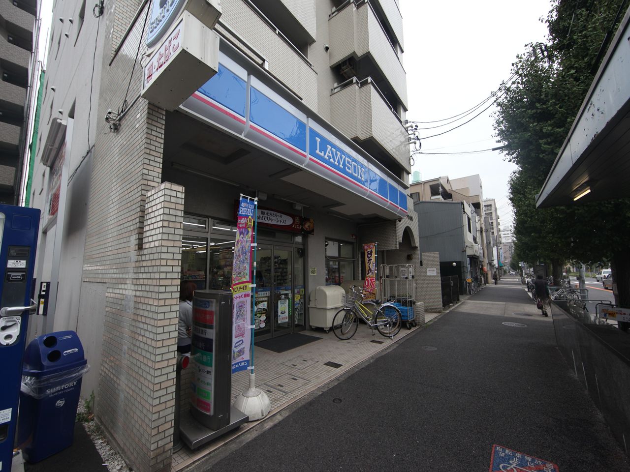 Convenience store. 181m until Lawson Shigahontori store (convenience store)