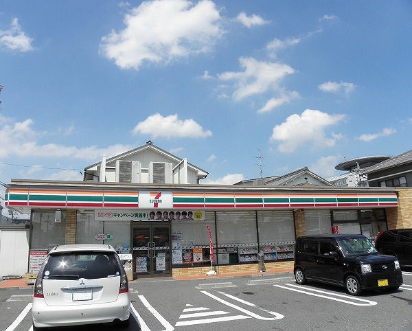 Convenience store. Seven-Eleven Nagoya Shiga park store up to (convenience store) 126m