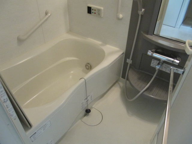 Bath. bathroom ・ With reheating function