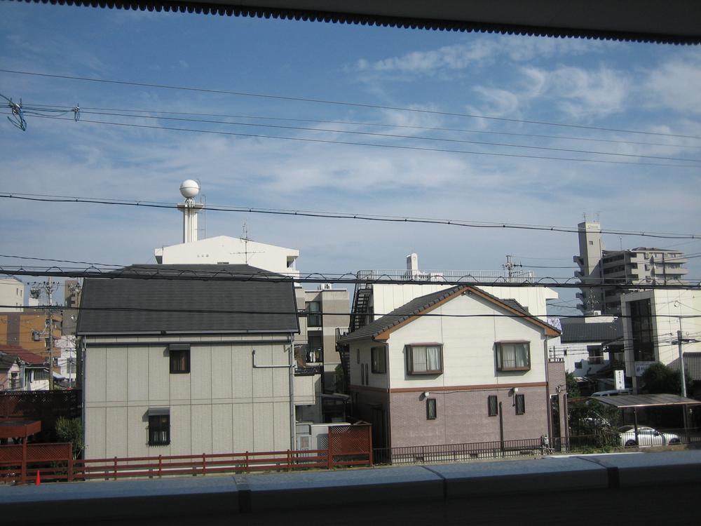 View photos from the dwelling unit. View from the site (October 2013) Shooting