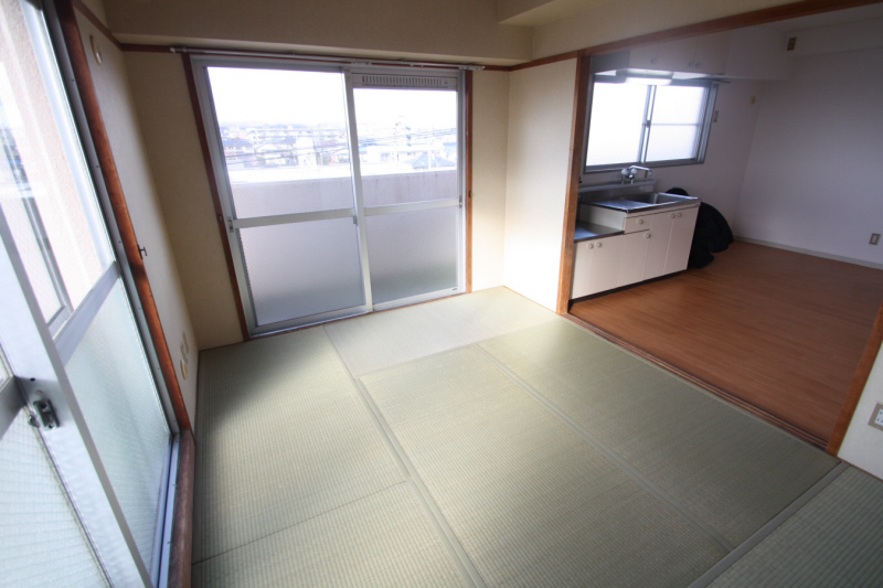 Other room space.  ※ I use a photo of the other rooms.