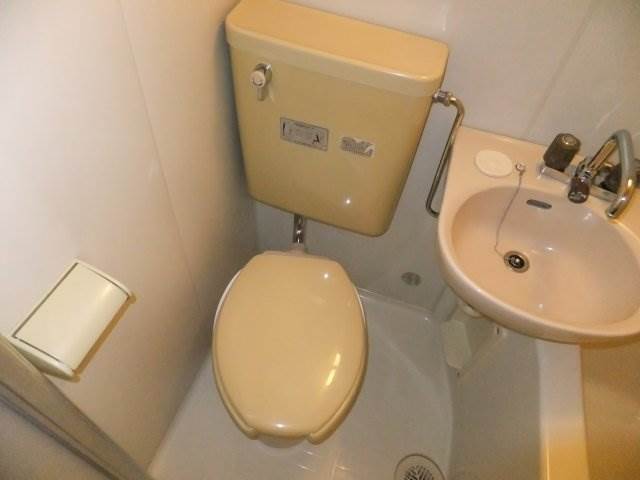 Toilet