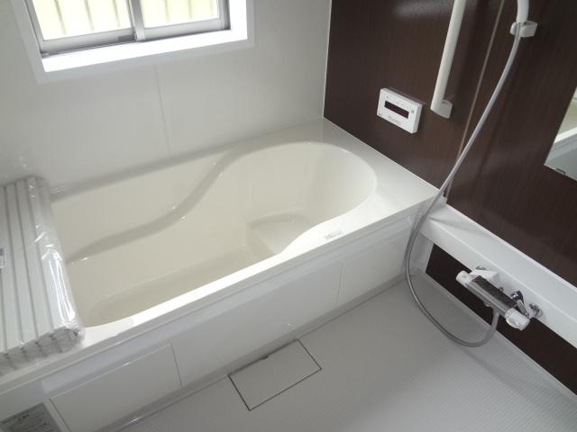 Same specifications photo (bathroom). Example of construction