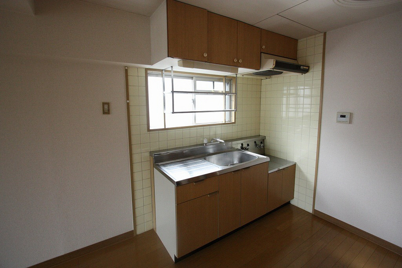 Kitchen. Beautiful likely Hakadori also cuisine that it is the kitchen.