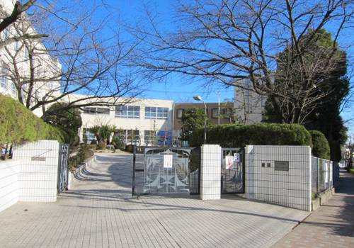 Primary school. 751m to Nagoya Municipal Meito elementary school (elementary school)