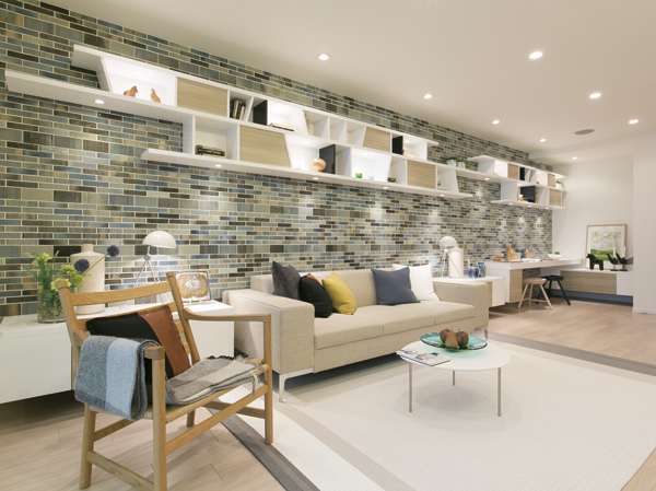 Fascinated by the wall tile! Living in the "Cozy Natural" ・ dining. We coordinated with natural gentle color. Furniture and lighting equipment, Miscellaneous goods, Accessories, such as, Yet functional, You can touch the Scandinavian design with the motif of nature
