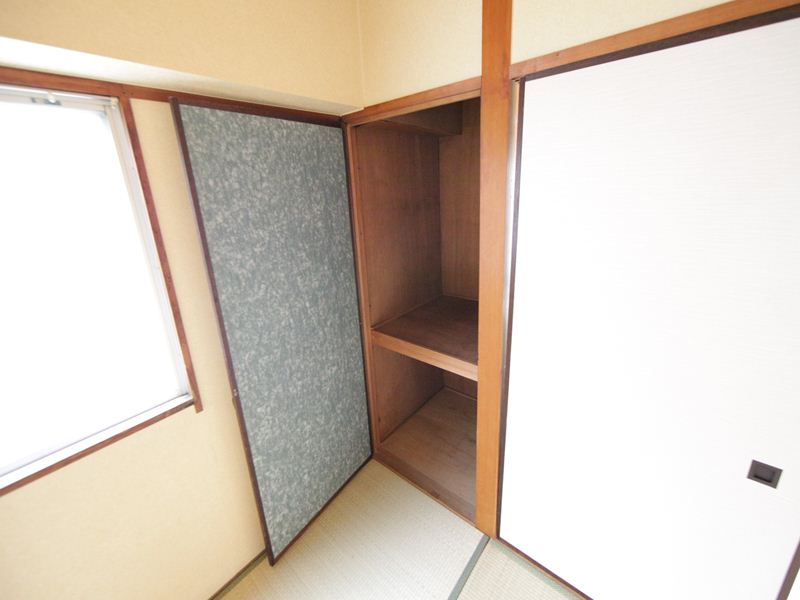 Other. Japanese-style storage (closet)