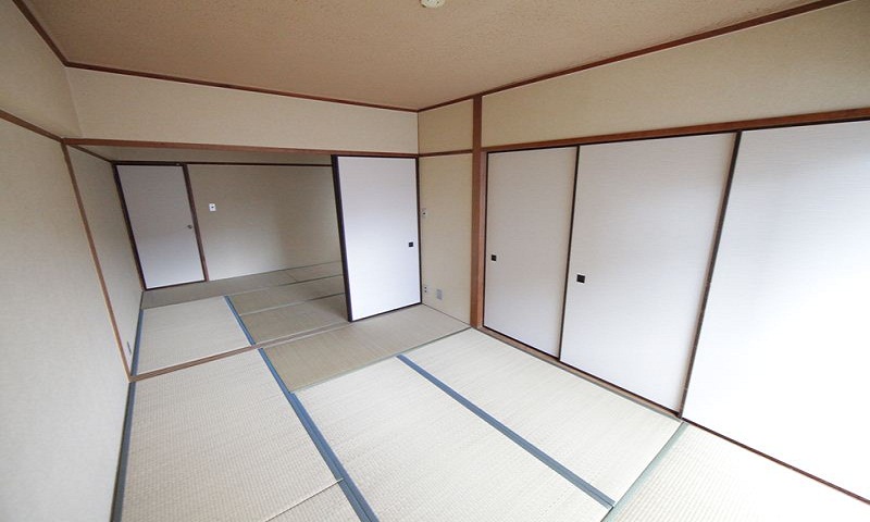 Other room space. Japanese-style room 6 quires Japanese-style room 6 quires You can use by connecting. 