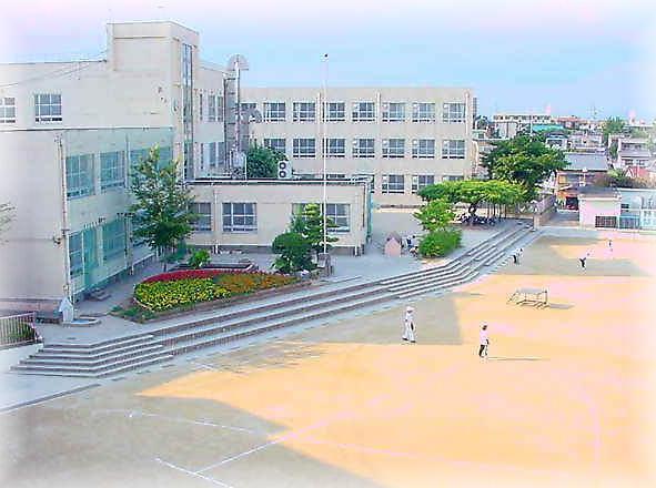 Primary school. 332m to Nagoya City Nishiyama Elementary School