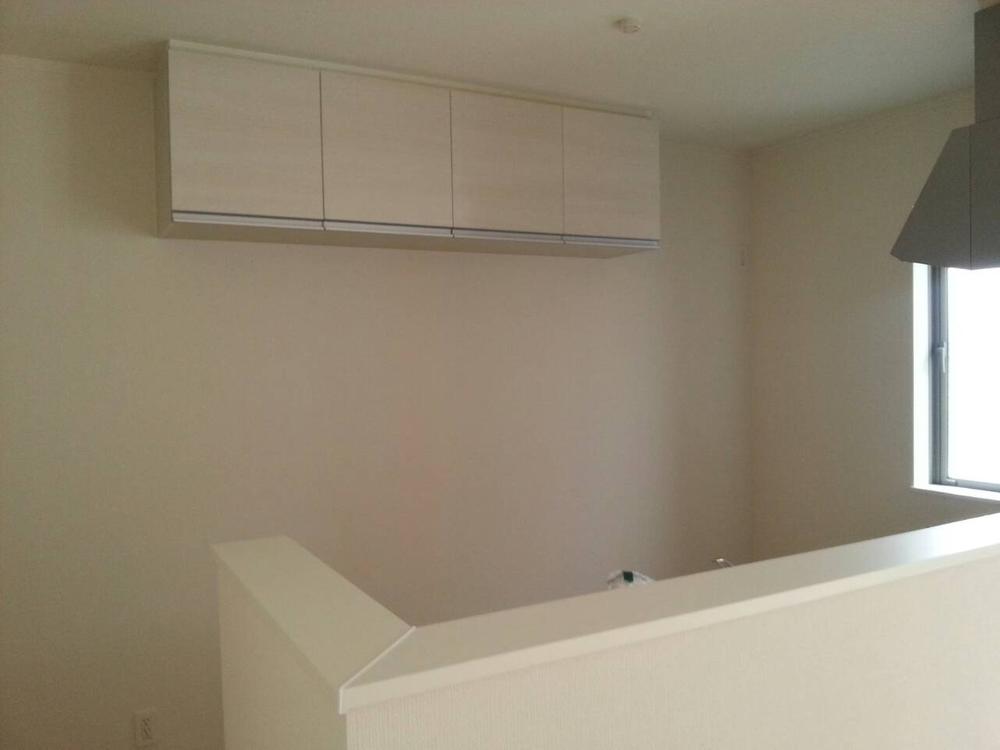 Kitchen. Kitchen hanging shelf!