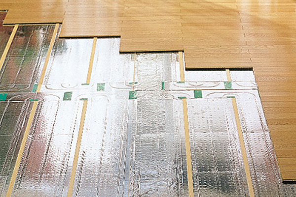 Other.  [Floor heating] Living a floor heating to warm the whole room evenly from feet ・ Installed in the dining. It is also less to house dust dances, Drying difficult for, You can keep a comfortable indoor environment (same specifications)