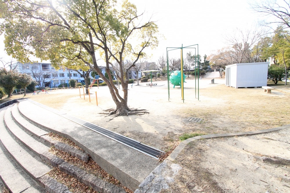 park. Echizen 446m to the park (park)