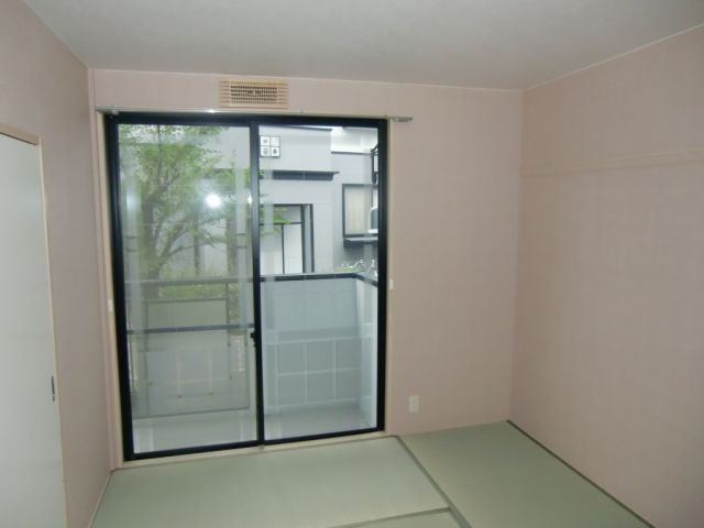 Living and room. 6 Pledge of Japanese-style room