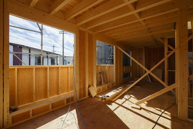 Construction ・ Construction method ・ specification. Also in the direct type of the Great Hanshin Earthquake, 96.8% of the 2 × 4 construction method of the affected areas has been determined to be "no particular need of repair.".