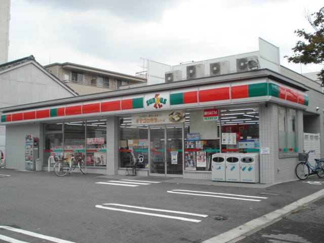 Convenience store. Thanks Canare 3-chome up (convenience store) 322m