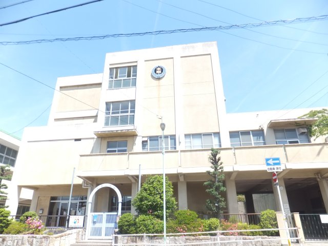 Primary school. 615m to Nagoya Municipal Hongo elementary school (elementary school)