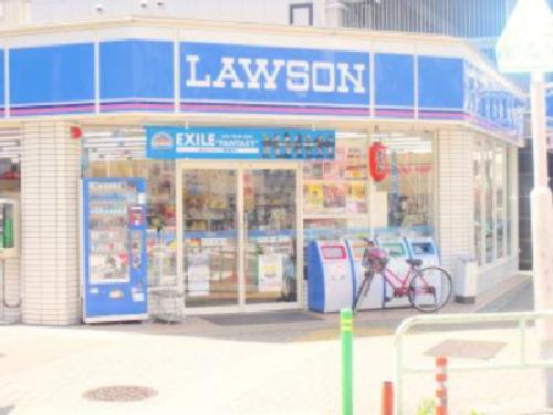 Convenience store. Lawson Meito-ku, Hongo-chome store up (convenience store) 190m