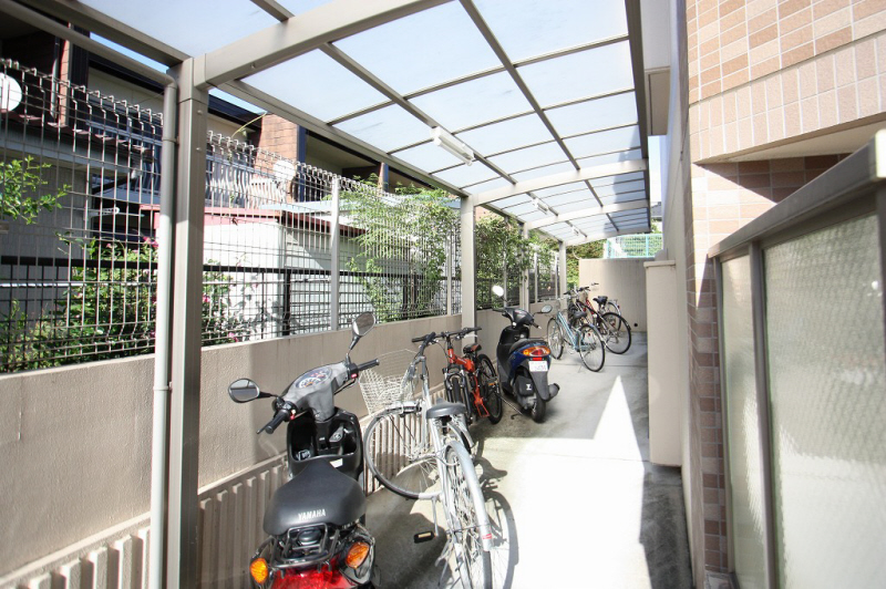 Other common areas. Here also there is a bicycle parking lot in addition to the.