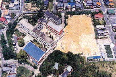Primary school. 750m to Nagoya Municipal Takabari Elementary School